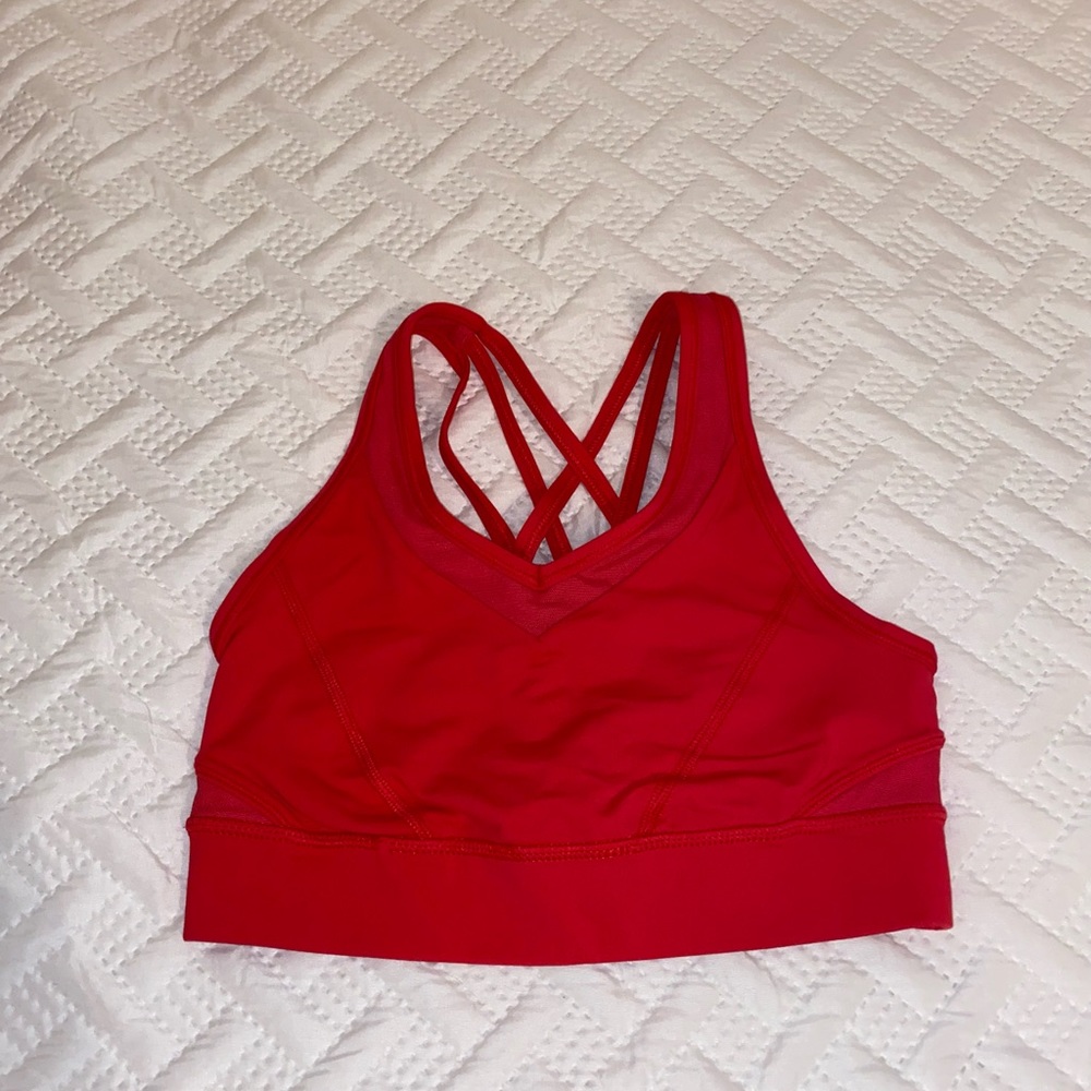Lululemon sports bra